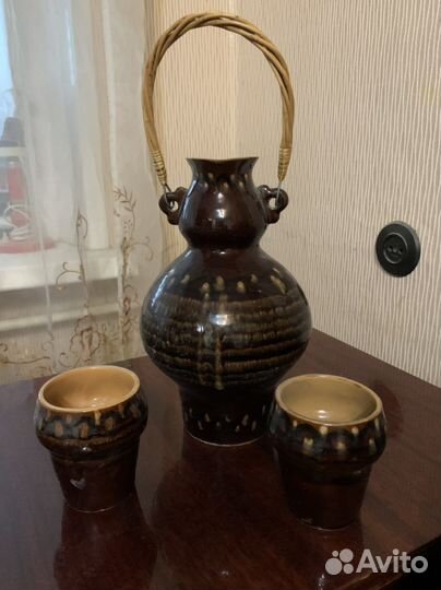 Рюмки,стаканчики,графины,кувшины и т.д