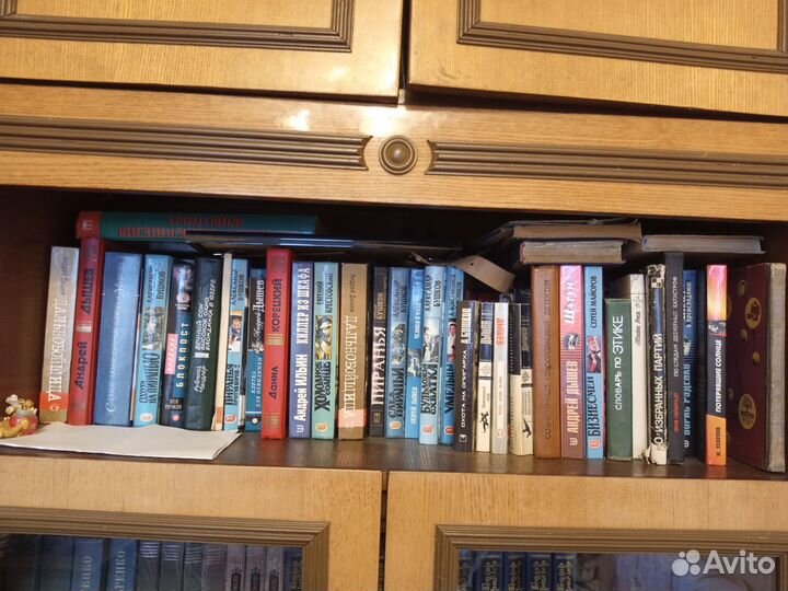 Книги детективы