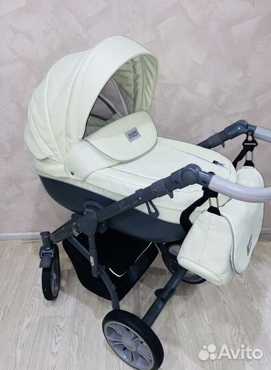 Коляска Roan bass soft 3 в 1