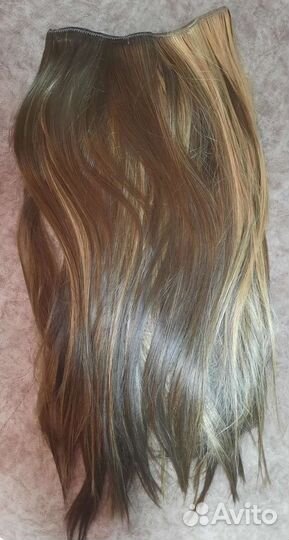 Волосы на заколках