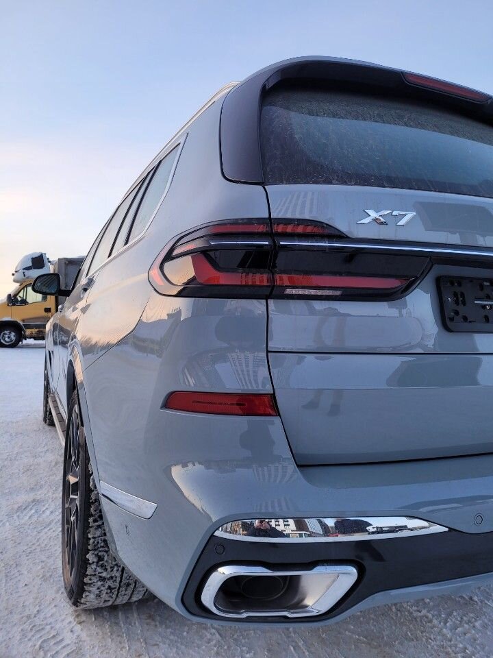 BMW X7: фото владельца