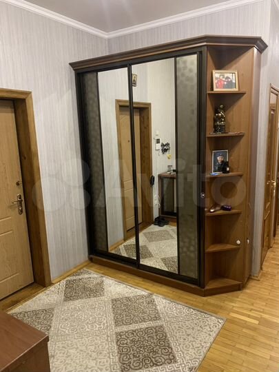 3-к. квартира, 89 м², 3/6 эт.