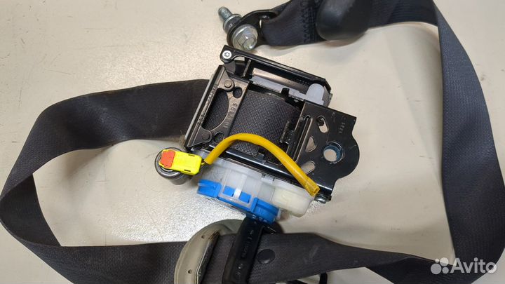 Ремень безопасности левый передний киа Carens