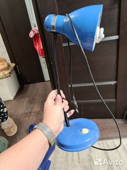Лампа настольная