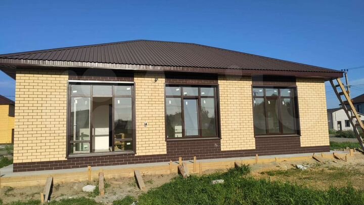 Дом 100 м² на участке 8 сот.