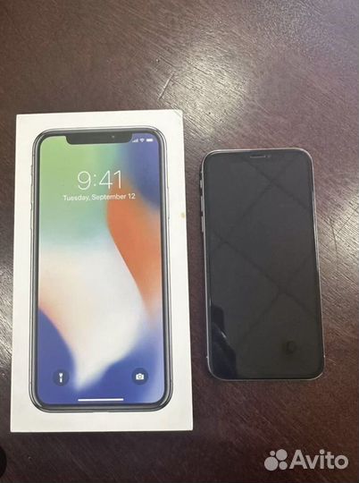 iPhone X, 64 ГБ