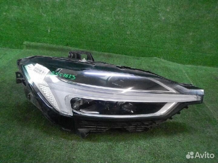 Фара правая Volvo XC60