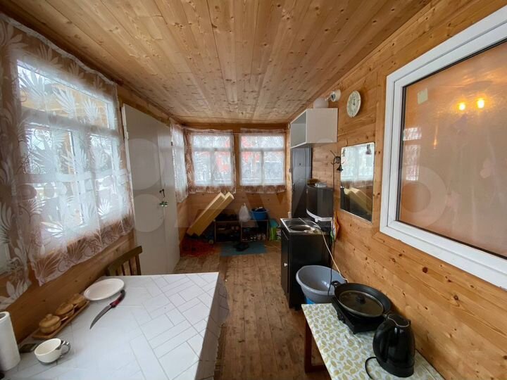 Дача 20 м² на участке 6 сот.