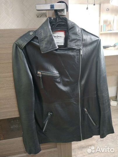 Куртка кожаная женская 42 44