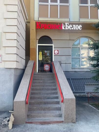 Торговая площадь, 125 м²