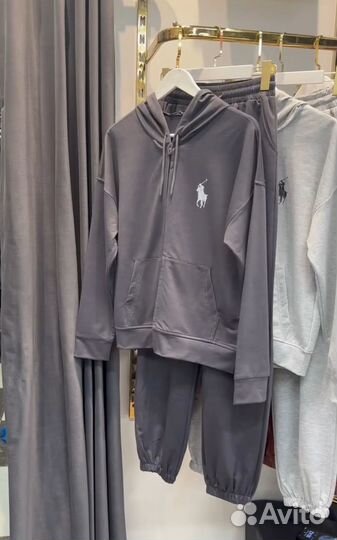 Спортивный Костюм