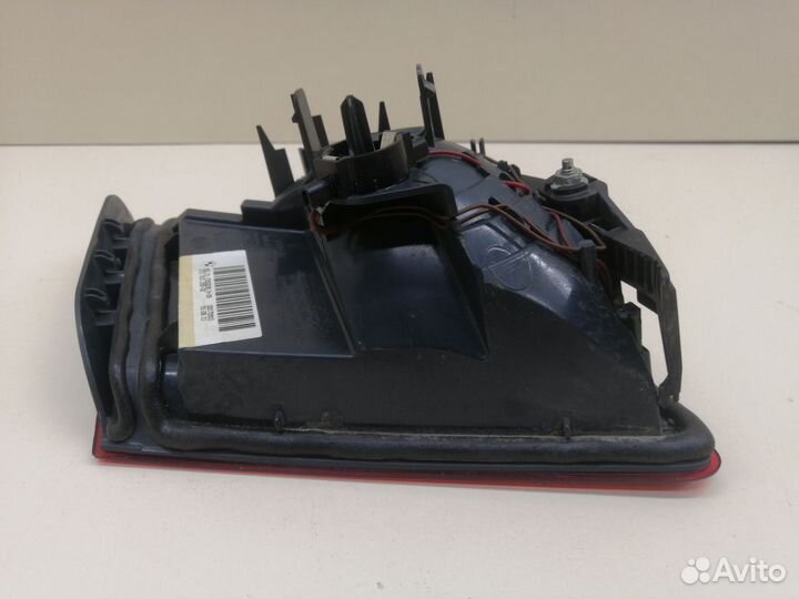 Фонарь задний внутренний правый BMW 5-series F10/F11 2009-2016