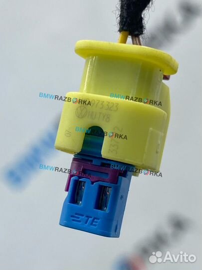 Разъем (фишка) проводки Porsche Taycan 2023