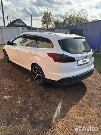 Ford Focus 1.6 AMT, 2012, 202 150 км