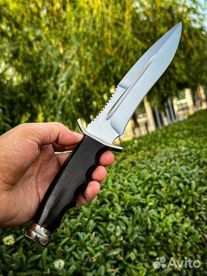 Нож каратель