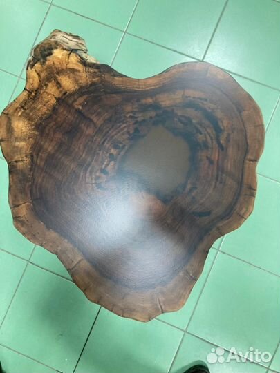 Журнальный столик