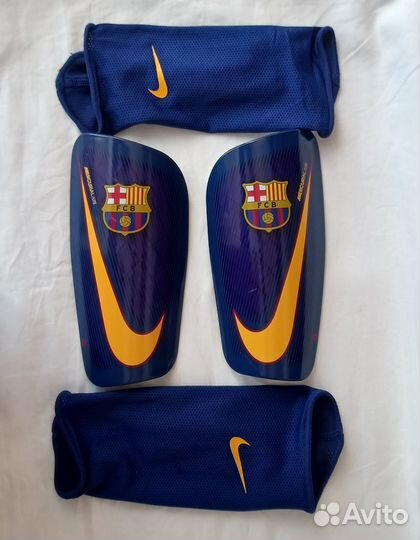 Щитки футбольные nike