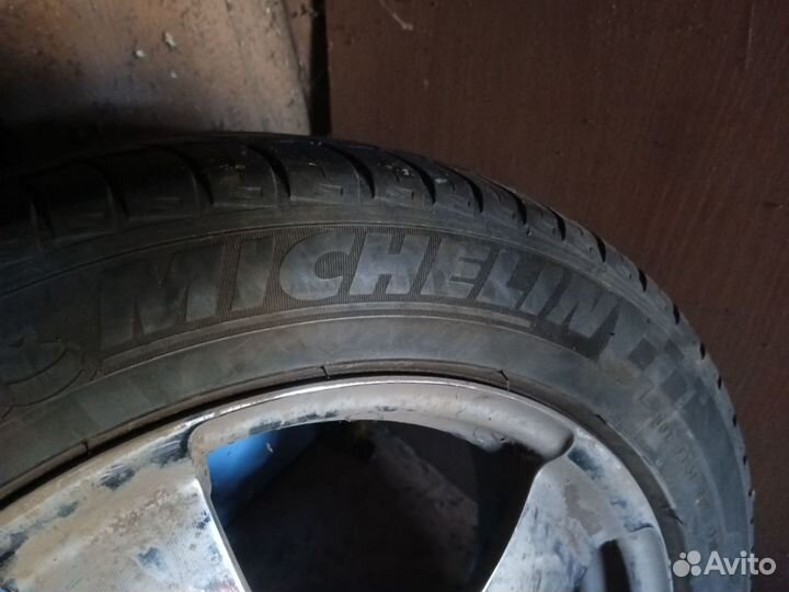 Jinyu YU61 215/50 R17 и 215/55 R17