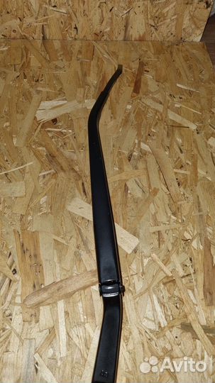 Поводок дворника передний правый Accent Tagaz