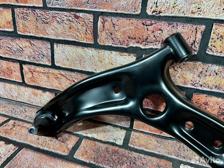 Рычаг подвески передний левый Solaris 2 Rio 4 2017