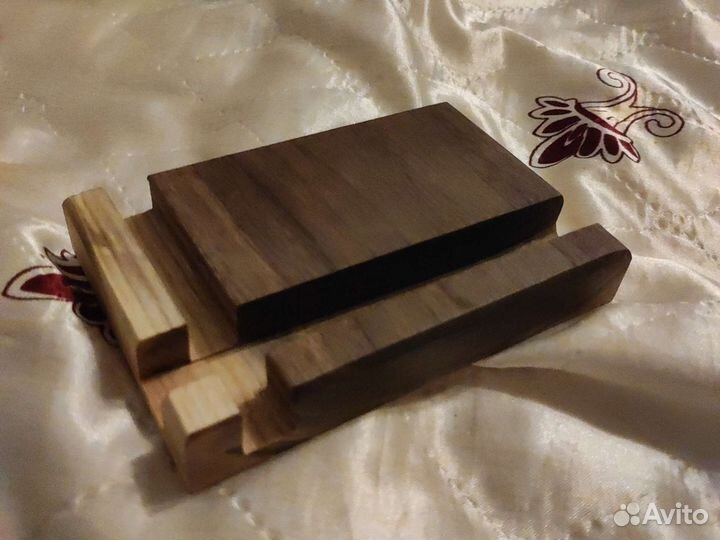 Подставки для телефона и разделочные доски