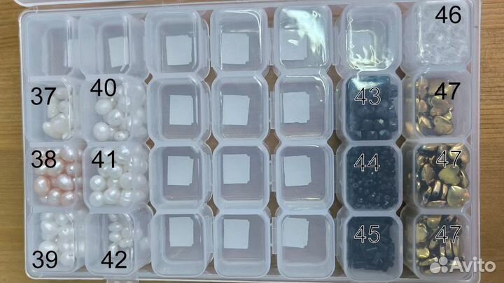 Бусины, жемчуг