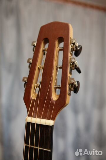 Мастеровая гитара