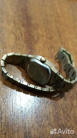 Часы женские 