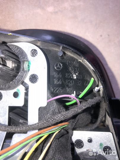 Фонарь задний правый mercedes-benz W164