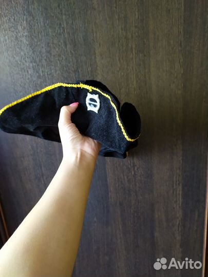 Новогодний костюм для мальчика примерно от 5-8 лет