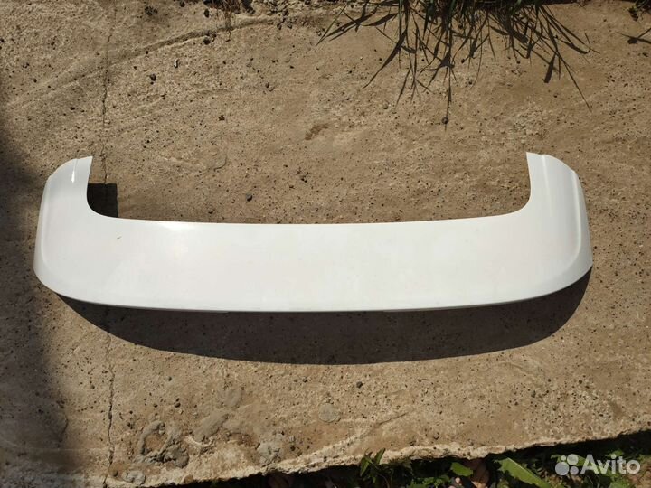 Спойлер багажника Focus 3 2011-2019 frozen white