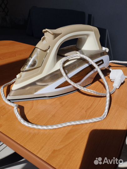 Утюг б/у рабочий