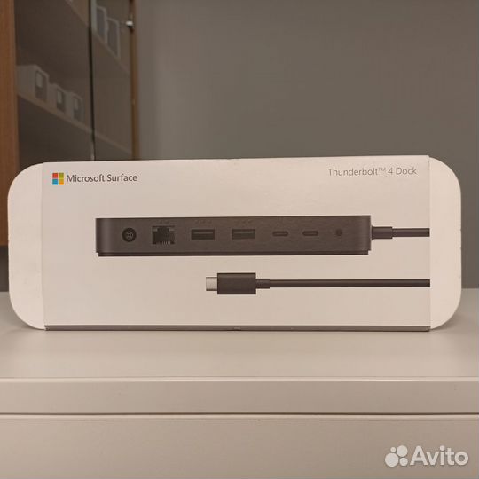 Док-станция Microsoft Surface Thunderbolt 4 Dock