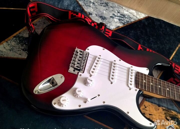 Электрогитара