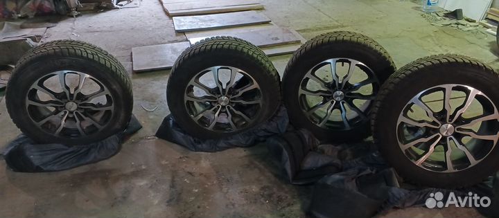 Зимние шипованные колеса 205/60R16 Chevrolet Cruze