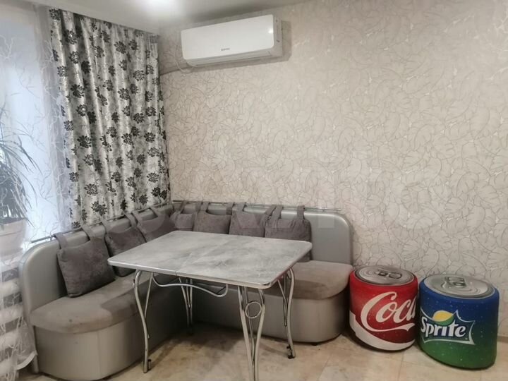 2-к. квартира, 40 м², 3/5 эт.