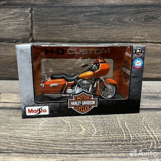 Модель мотоцикла harley davidson road glide