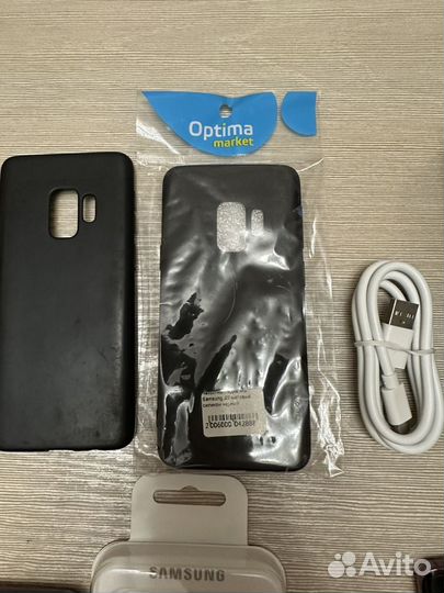 Samsung Galaxy S9, 4/64 ГБ