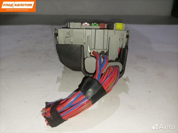 Блок предохранителей Opel Astra J (2009 - 2012)