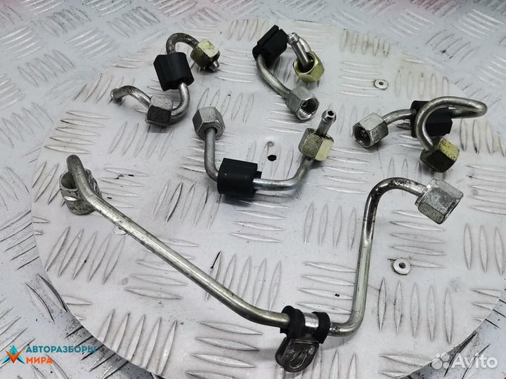 Трубка топливная Audi A5 8T рест. 2015