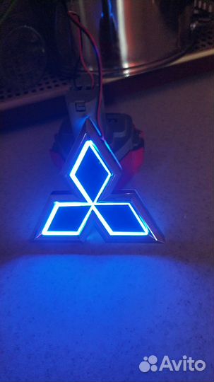 Шильдик mitsubishi