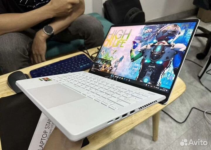 Asus Zephyrus G14 2023 Ryzen 9 / RTX 4060 4080