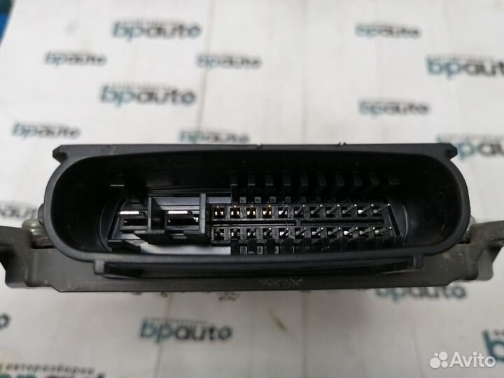 Блок управления фарой 81056-33D10 89907-33030