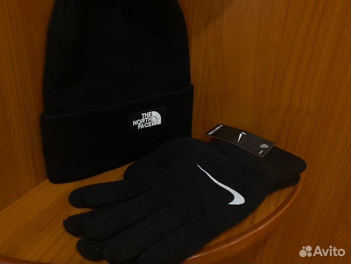 Зимний Комплект 3В1 Шапка TNF и перчатки nike