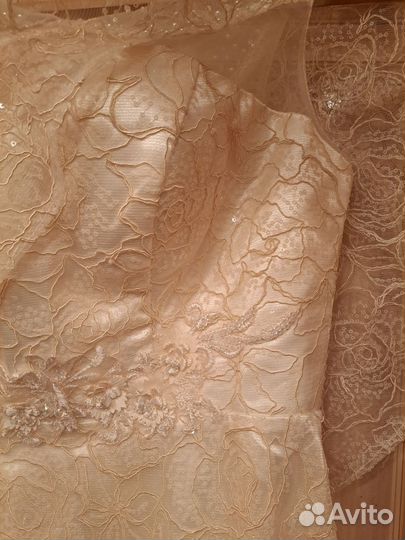 Платье свадебное рыбка со шлейфом шампань 50 52