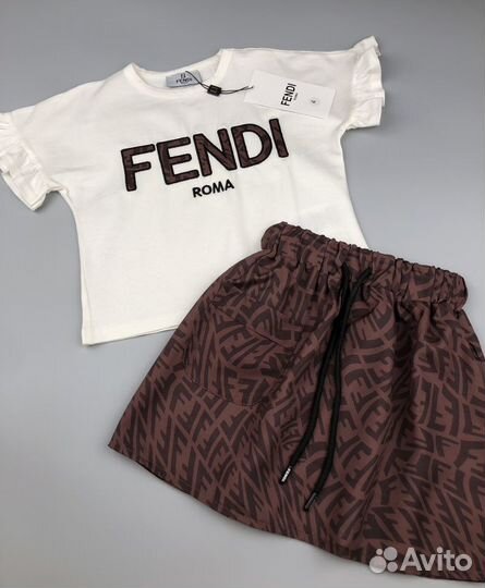 Футболка и юбка (костюм) на девочку F.E.N.D.I