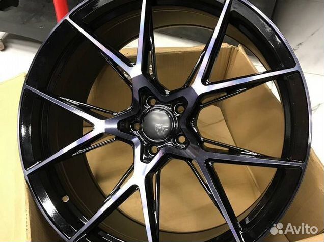 Новые диски R22 на Genesis, Infinity, Lexus Toyota