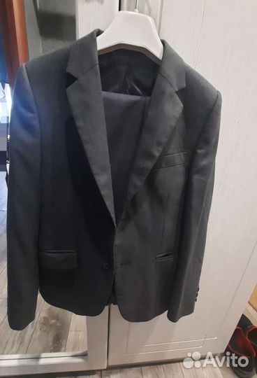 Школьный костюм