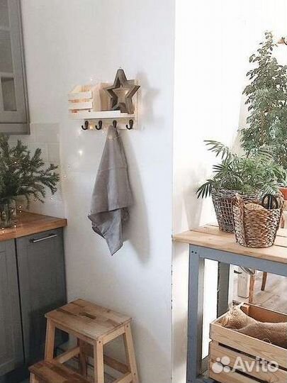 Полка навесная кухонная