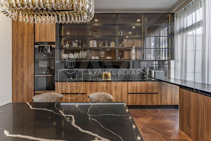 4-к. квартира, 135,9 м², 36/37 эт.